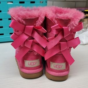 Uggs, Toddler Girl, Size 8 (like new)